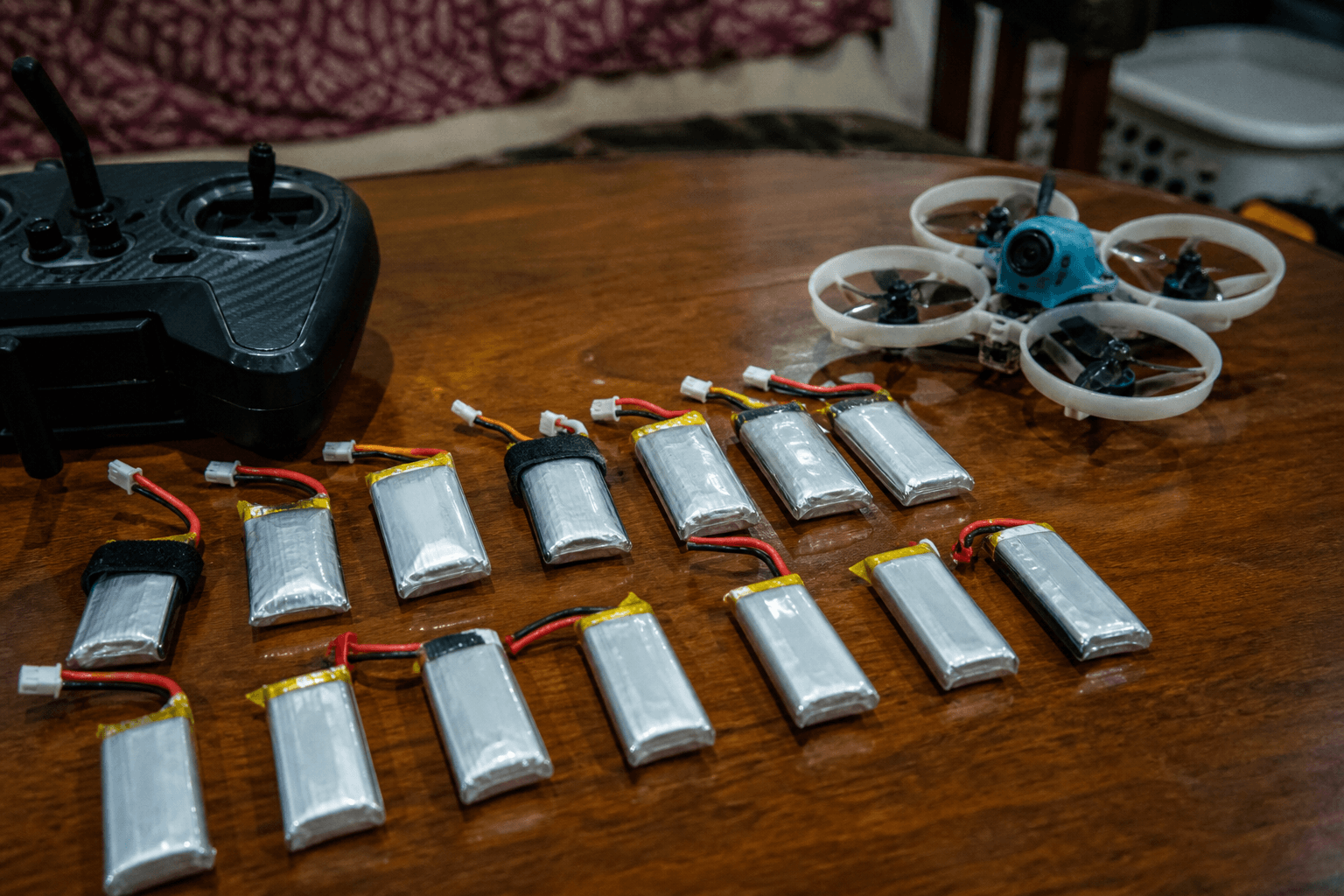 How to hover an FPV drone: Progressive hover plan (10 packs)