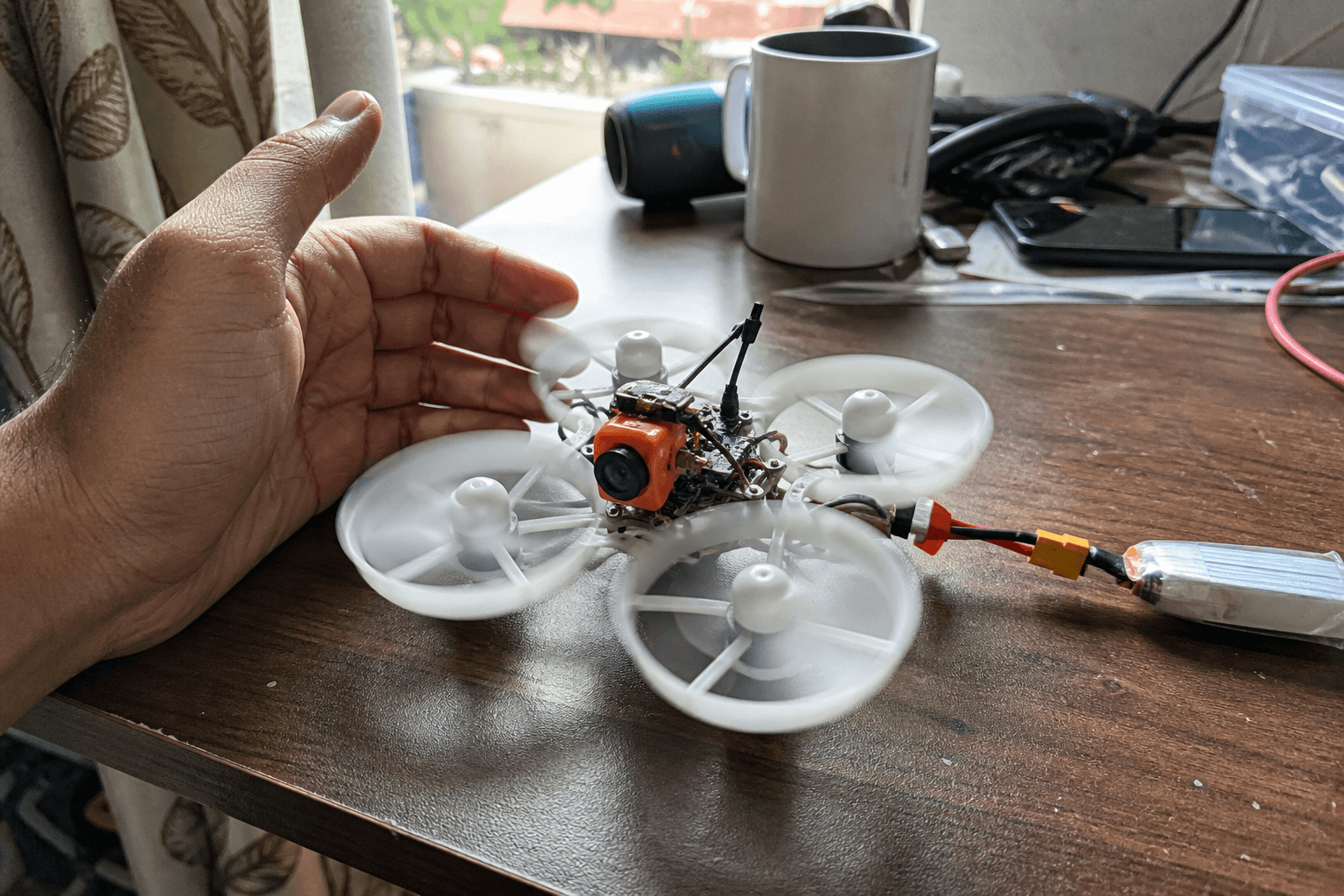 How to power on an FPV drone safely: Failure modes